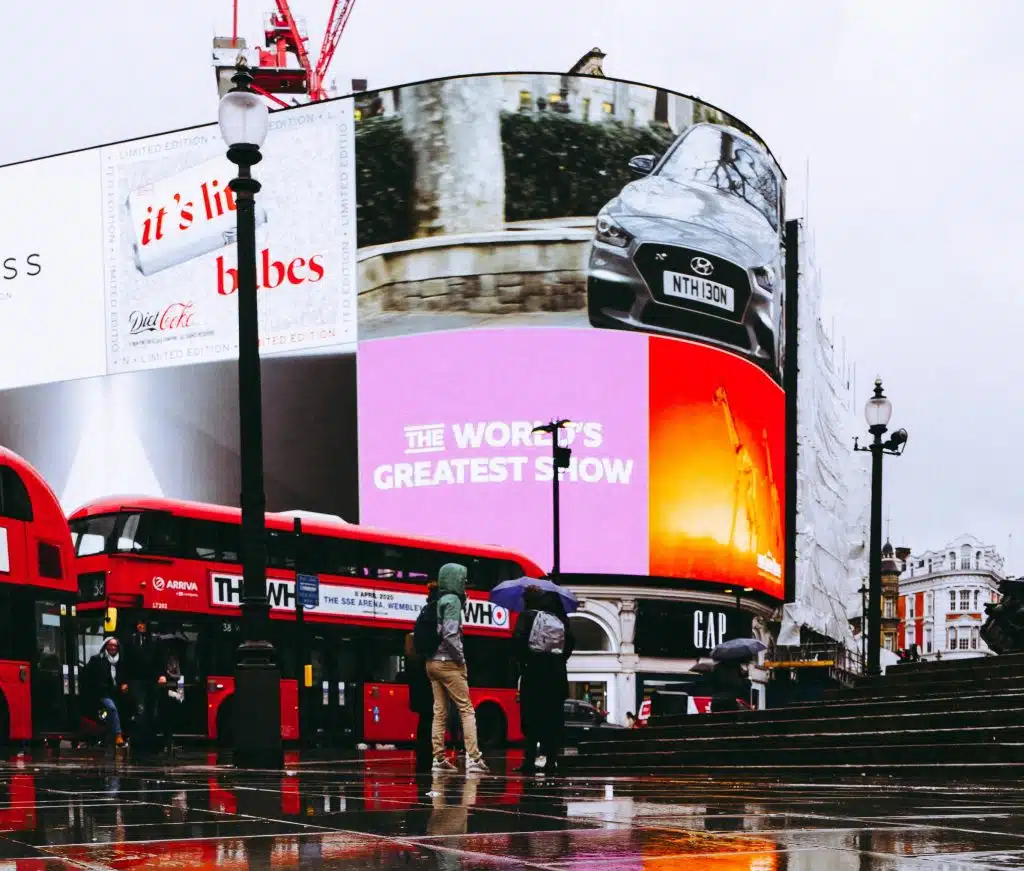 Trafalgar Square In The Rain