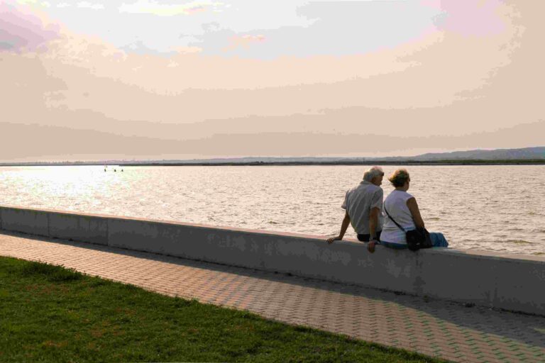 couple beach