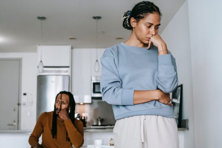 couple waiting for divorce